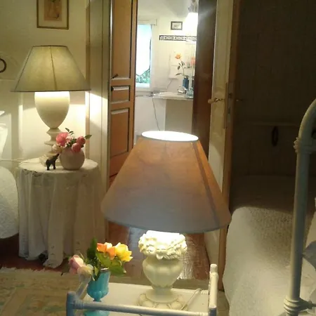 Asinus 32 Bed & Breakfast